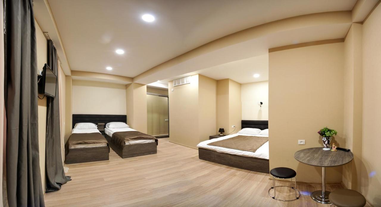 Hotel Terrace 第比利斯 外观 照片